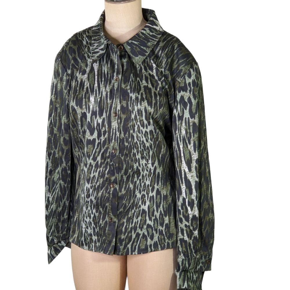 St John Sport Green Print Top , XL , EUC